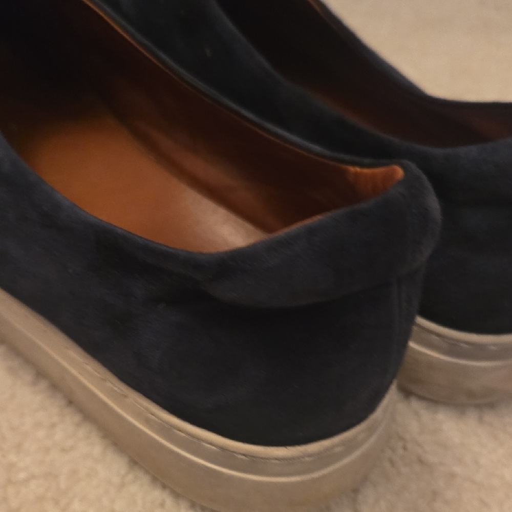 Elegant Navy Women's Flats From COS - Picture 5 of 5